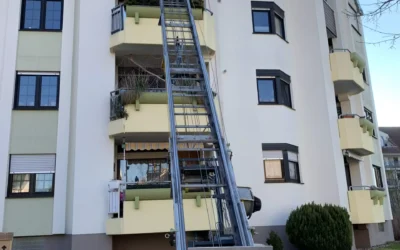 Umzug in eine Altbauwohnung Frankfurt – Tipps für enge Treppenhäuser & hohe Decken